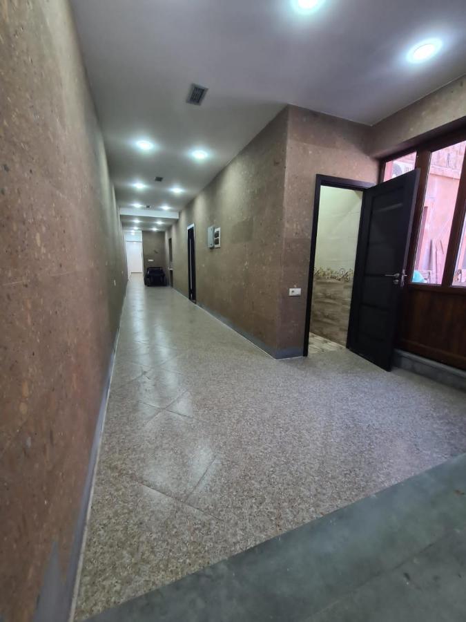 Aygestan Apartments Erévan Extérieur photo